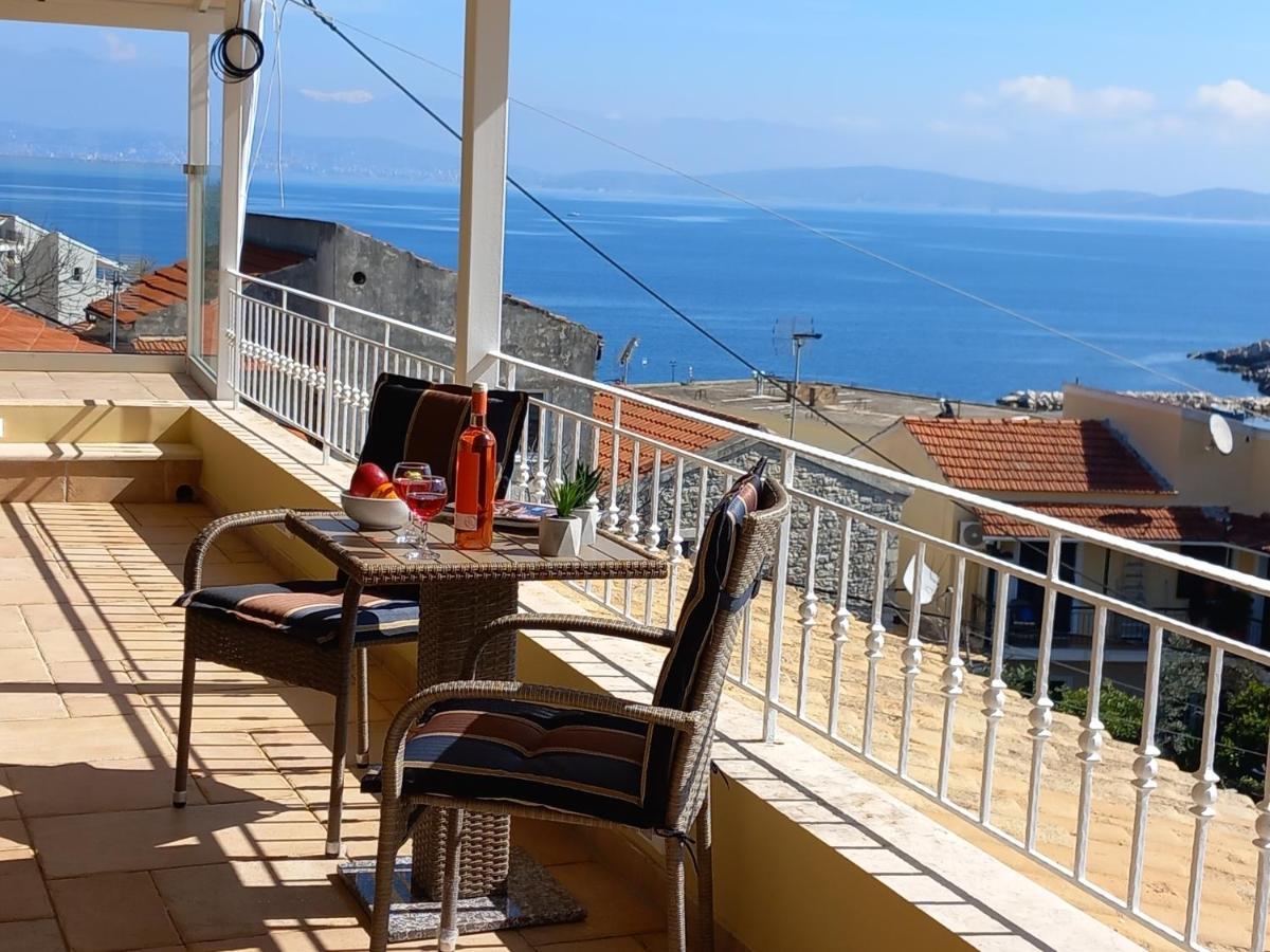 Solaris Methea- Luxury Central Villa By The Castle Kassiopi Exterior foto