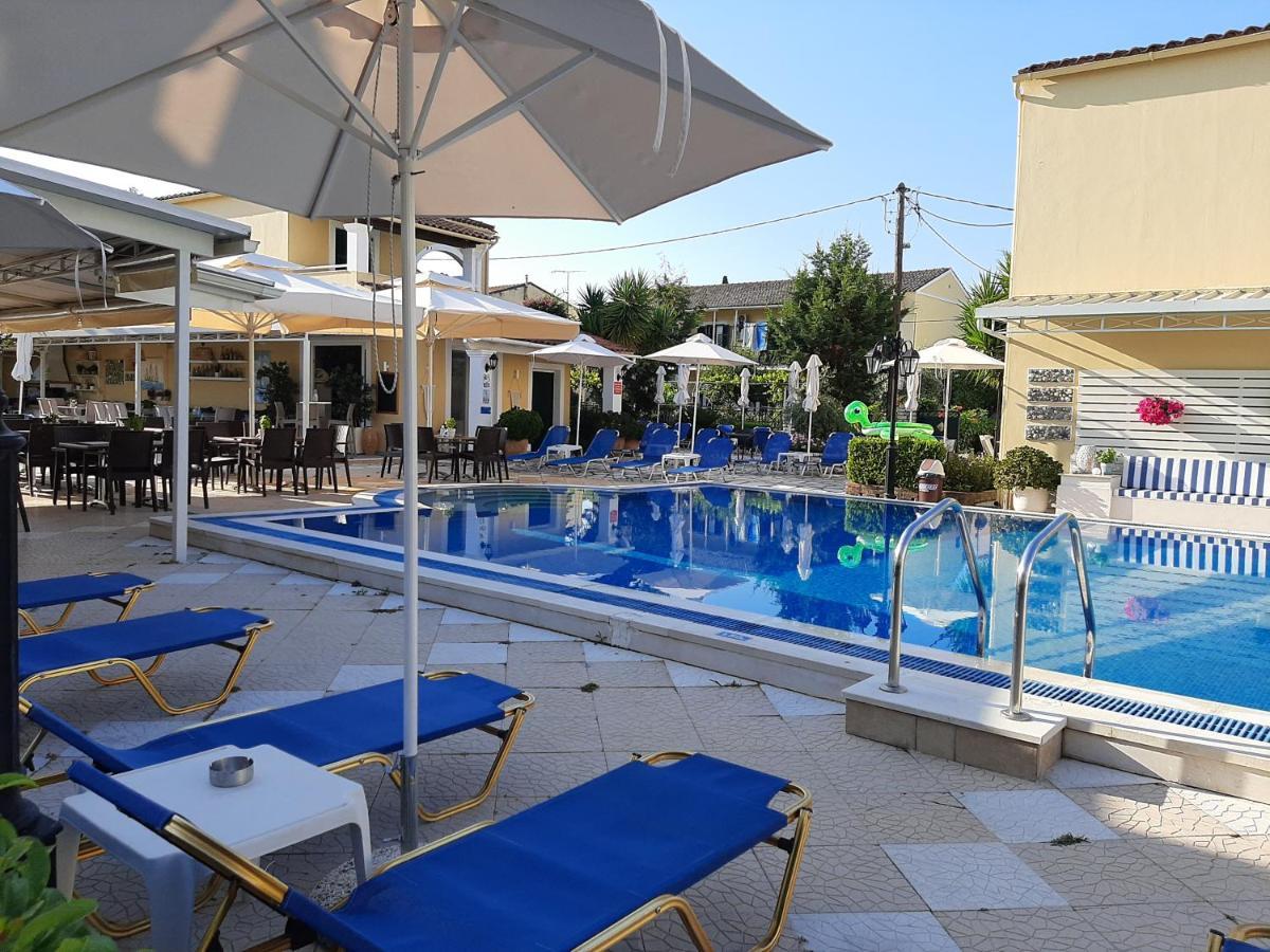 Solaris Methea- Luxury Central Villa By The Castle Kassiopi Exterior foto