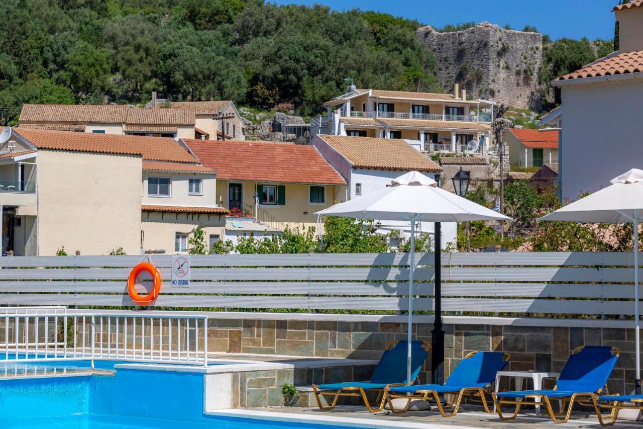 Solaris Methea- Luxury Central Villa By The Castle Kassiopi Exterior foto
