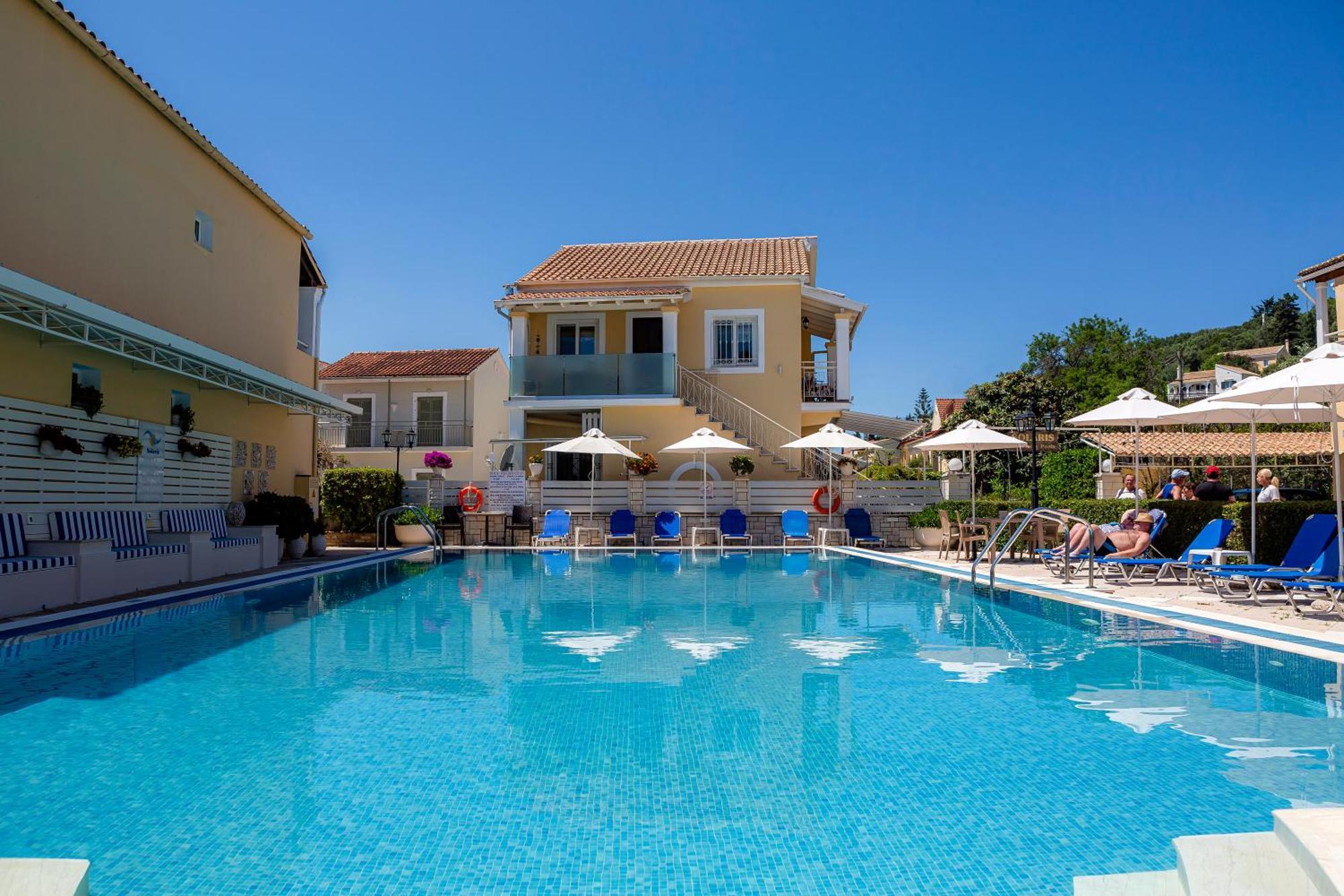 Solaris Methea- Luxury Central Villa By The Castle Kassiopi Exterior foto